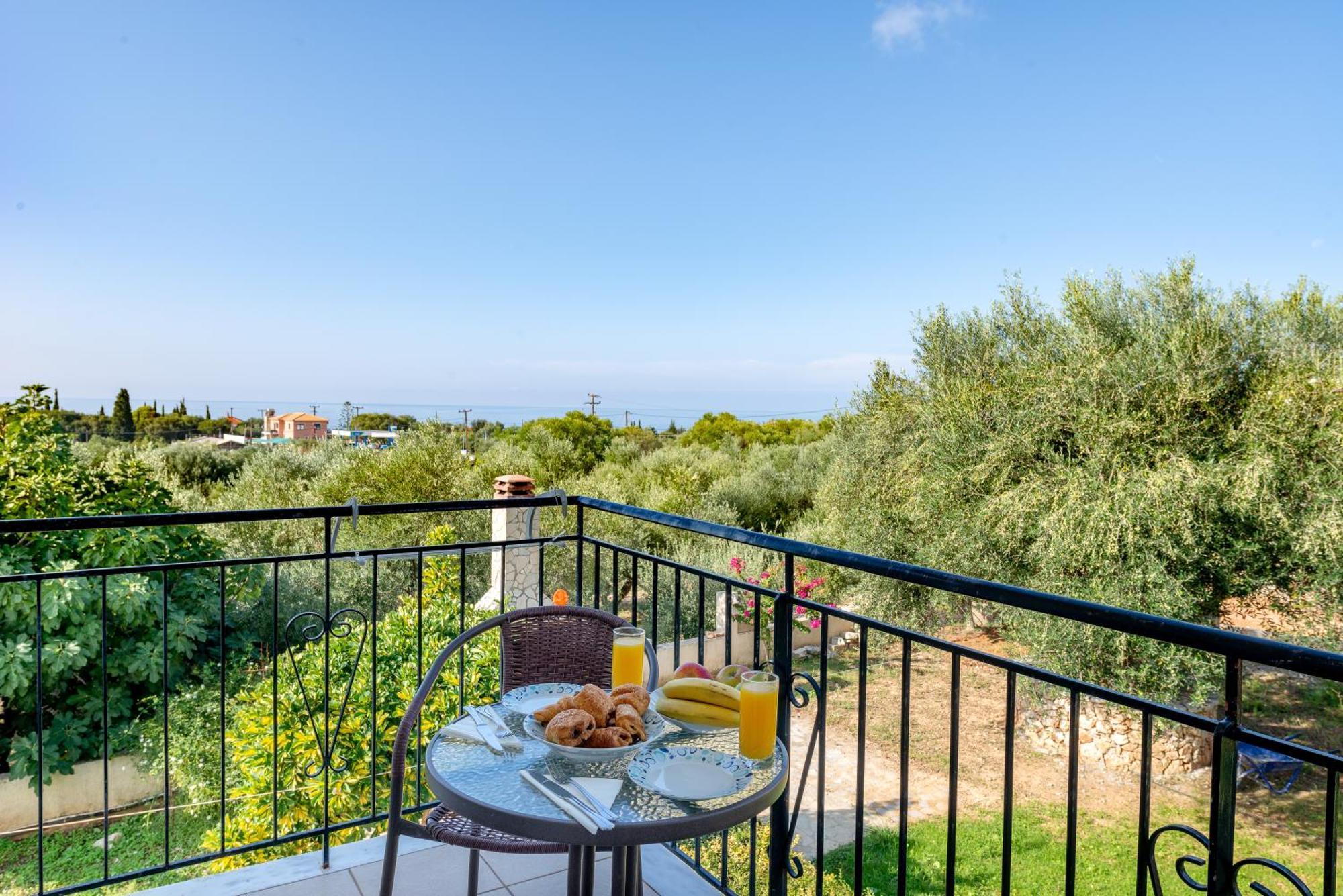 Vista Verde Studios & Apartments سفوروناتا المظهر الخارجي الصورة