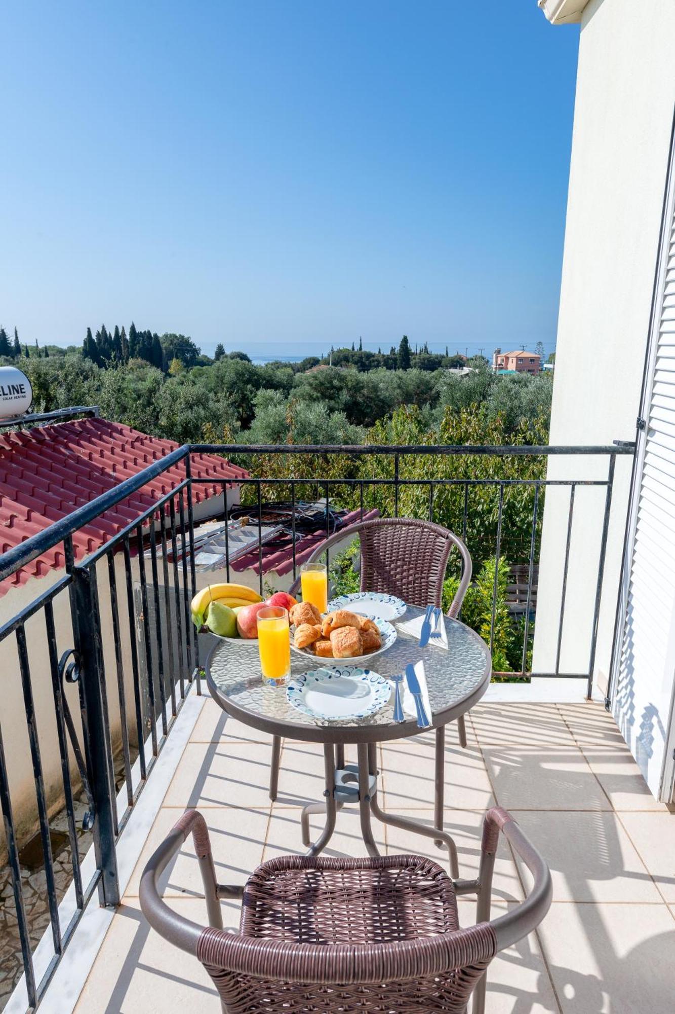 Vista Verde Studios & Apartments سفوروناتا المظهر الخارجي الصورة