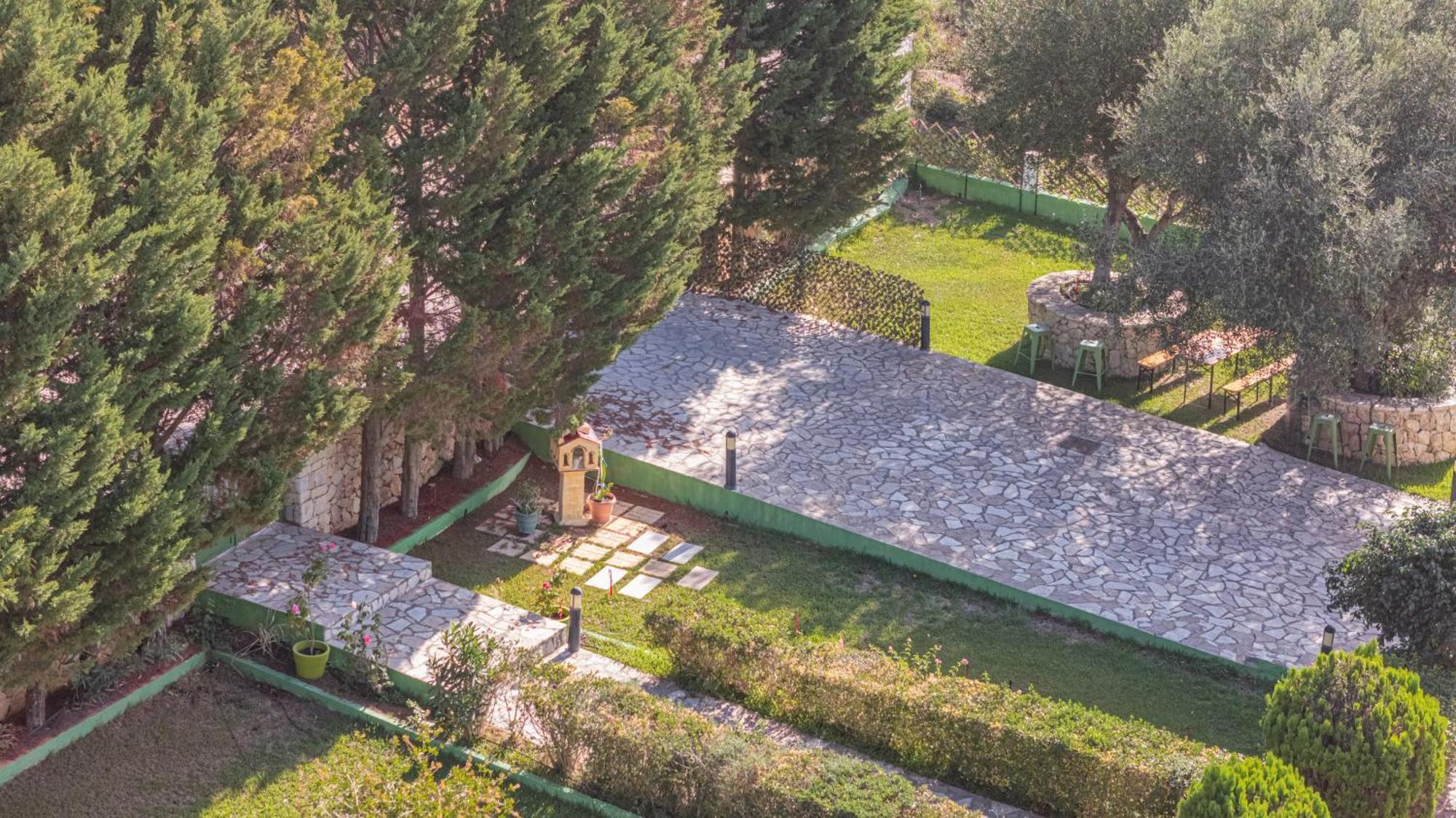 Vista Verde Studios & Apartments سفوروناتا المظهر الخارجي الصورة