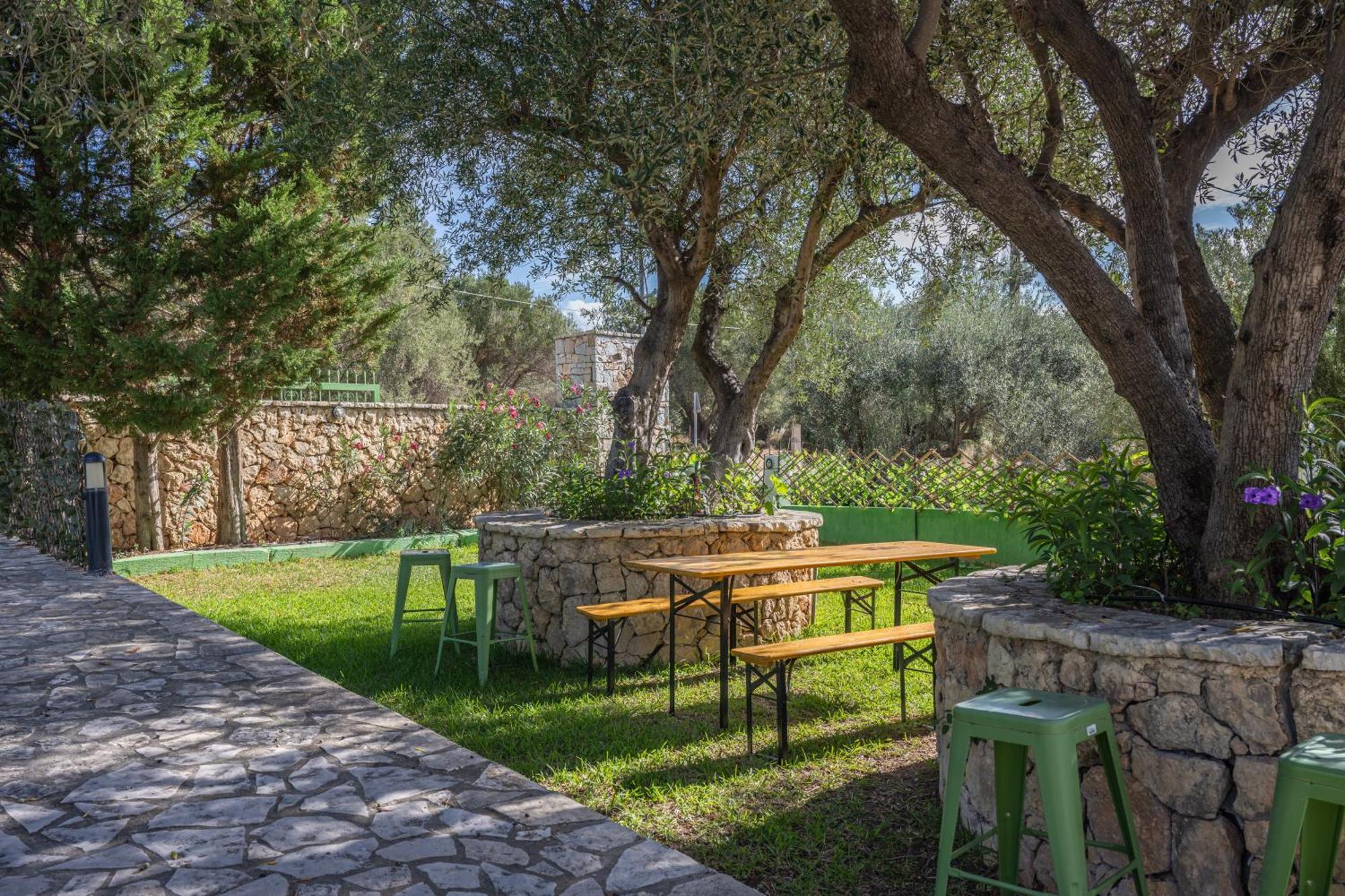 Vista Verde Studios & Apartments سفوروناتا المظهر الخارجي الصورة