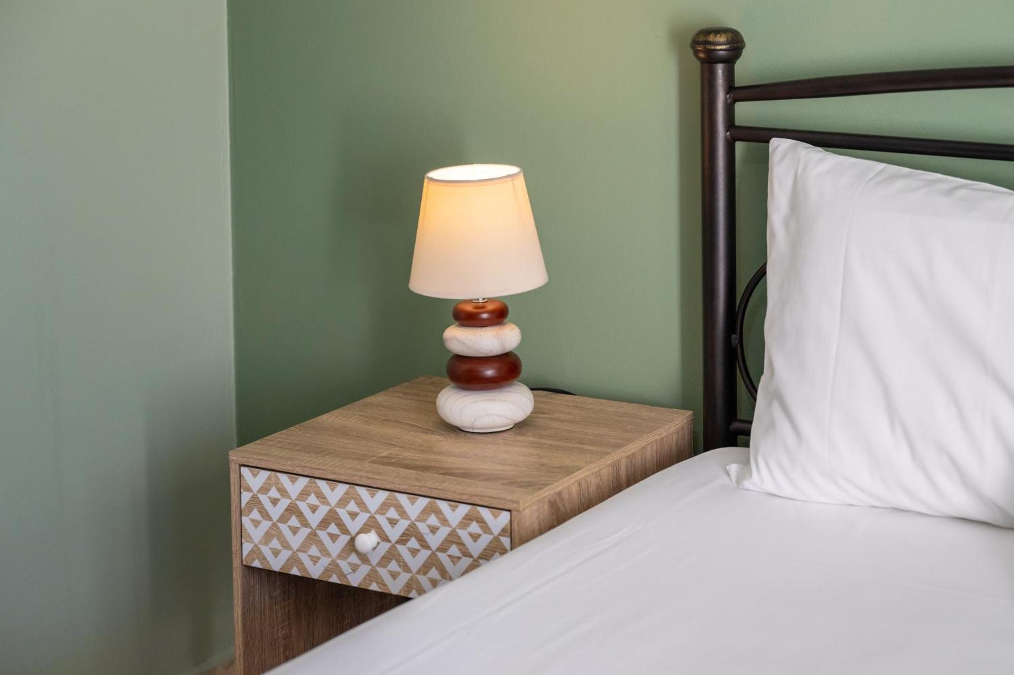 Vista Verde Studios & Apartments سفوروناتا المظهر الخارجي الصورة